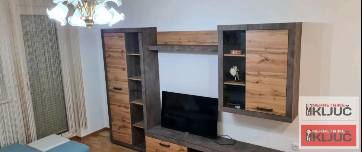 TELEP IZDAJE SE NAMEŠTENA GARSONJERA 2