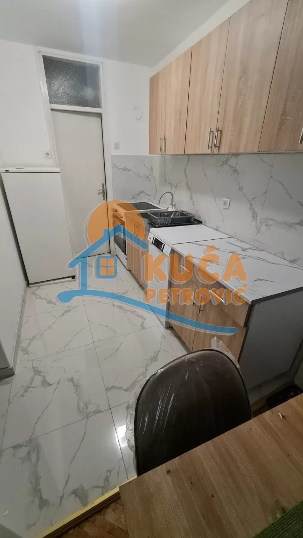 Trosoban stan, 63 m2, Medijana, Bulevar Nemanjića ID: i-016884 6