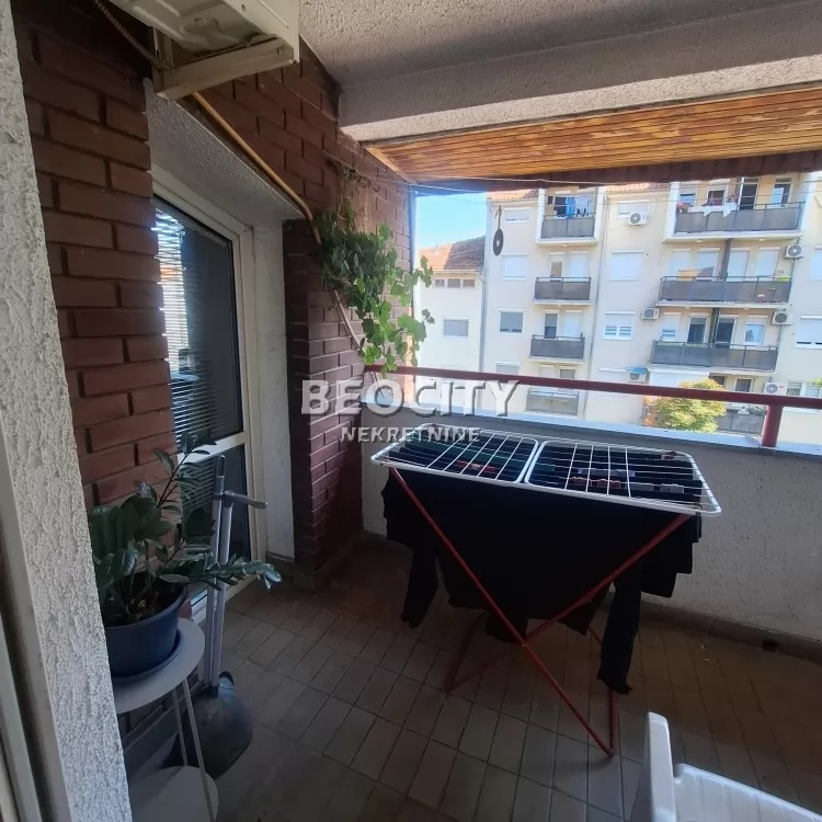 Trosoban stan, 90 m2, Lazarevac, Nikole Vujacica ID: 133721 3