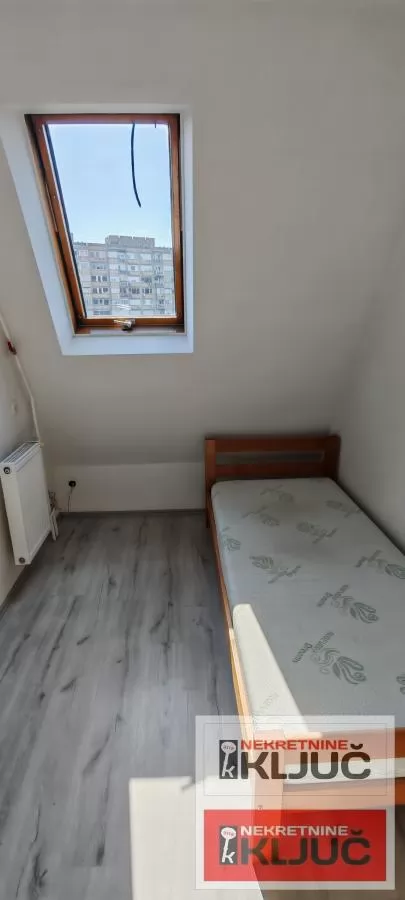 Jednoiposoban stan 33 m², Socijalno, Novi Sad, 5. sprat 5