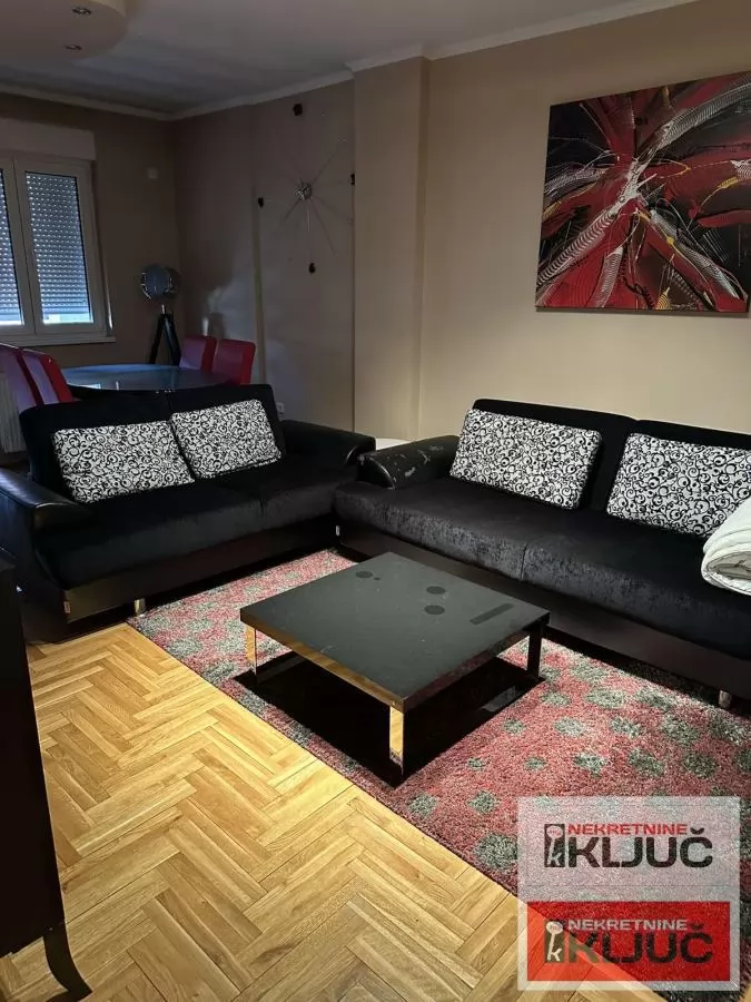 Nova detelinara,72 m2,trosoban Duplex,Namešten 2
