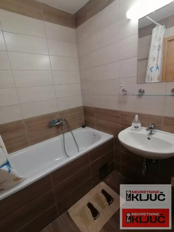 Jednoiposoban stan 47 m², Novo Naselje, Novi Sad 9