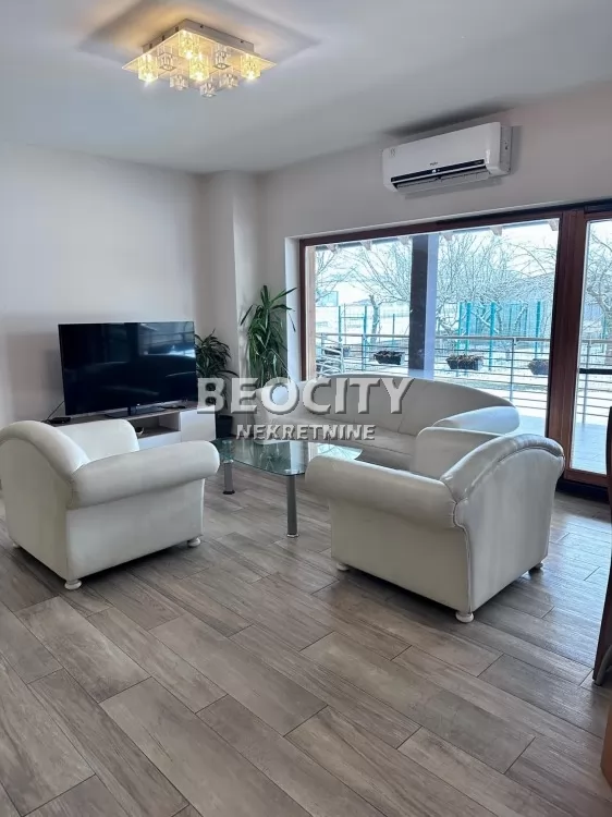 Petosobna kuća, 360 m2 ID: 133947 1