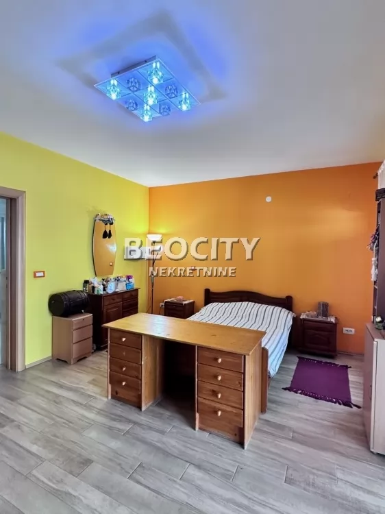 Petosobna kuća, 360 m2 ID: 133947 10