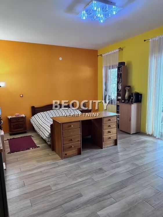 Petosobna kuća, 360 m2 ID: 133947 9