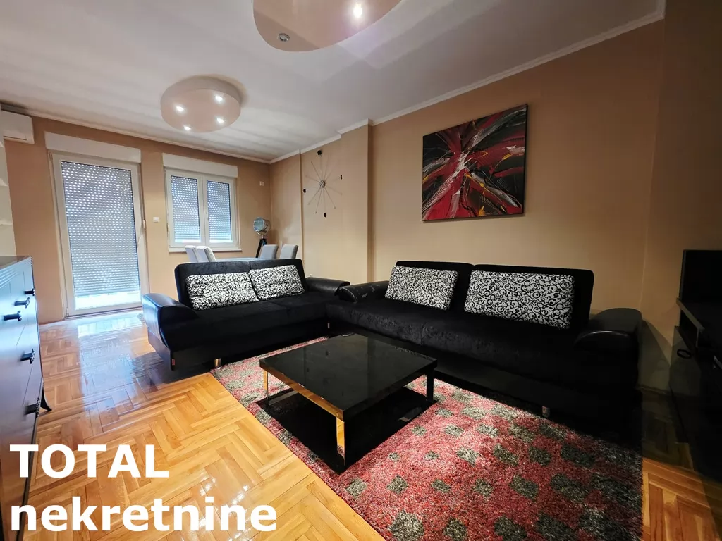 Stan,NOVI SAD,NOVA DETELINARA,kv: 72.00, € 180000, ID: 1102898 1