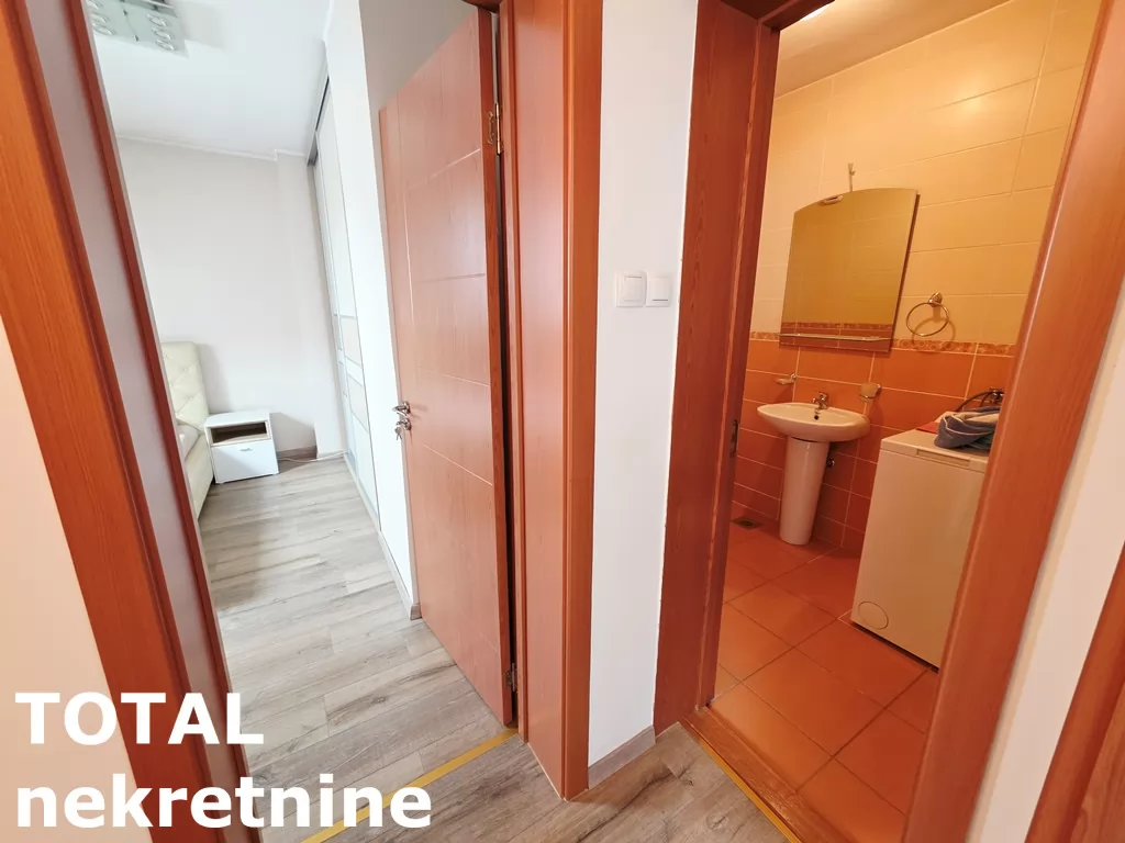 Stan,NOVI SAD,NOVA DETELINARA,kv: 72.00, € 180000, ID: 1102898 13