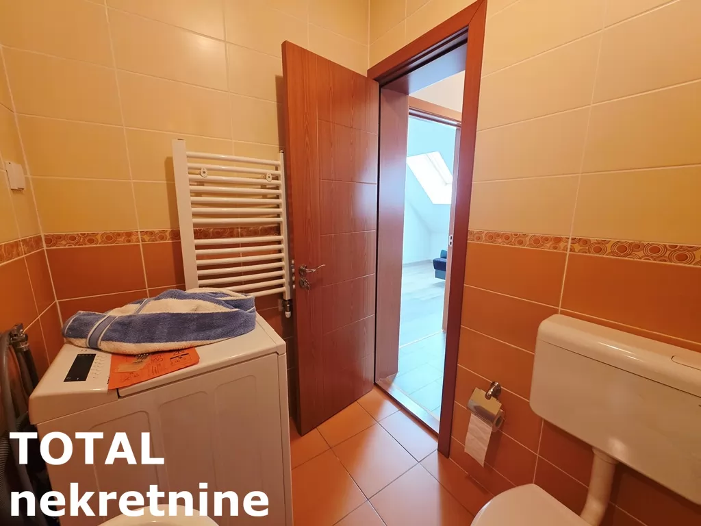 Stan,NOVI SAD,NOVA DETELINARA,kv: 72.00, € 180000, ID: 1102898 15
