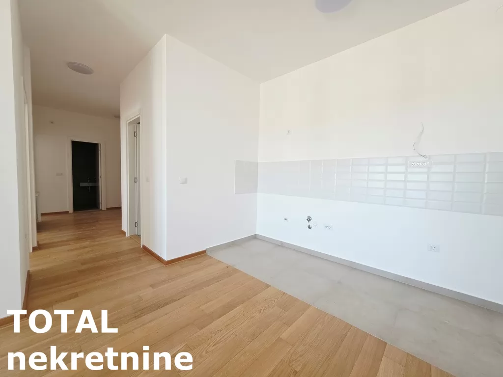 Stan,NOVI SAD,PODBARA,kv: 79.00, € 260700, ID: 1102429 6