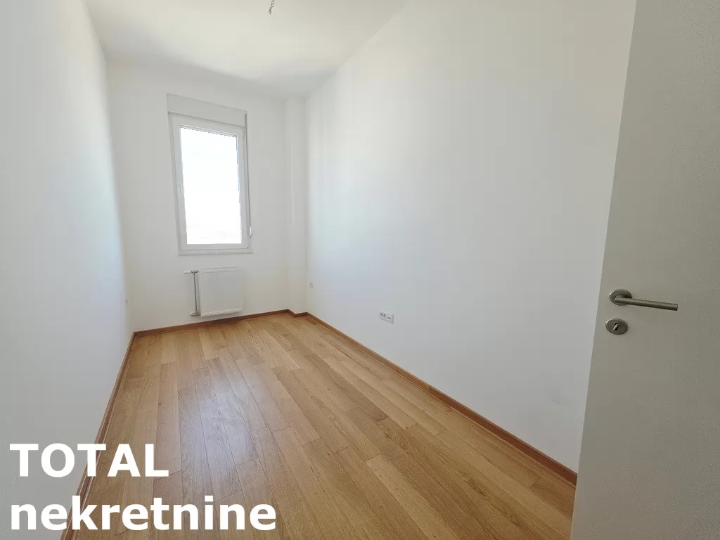 Stan,NOVI SAD,PODBARA,kv: 79.00, € 260700, ID: 1102429 9