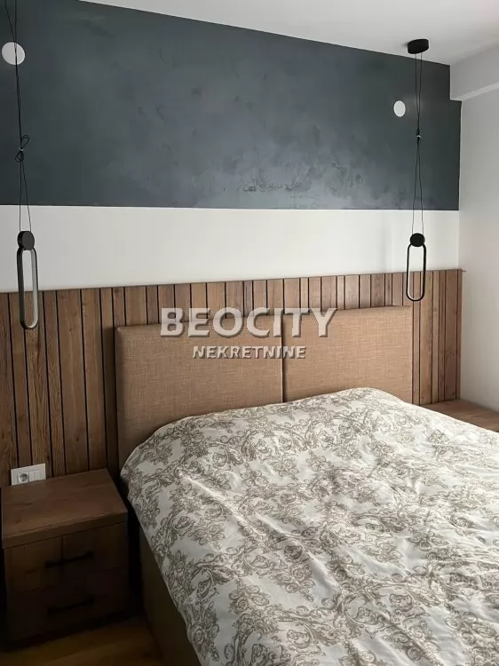 Trosoban stan, 85 m2, Vračar ID: 133575 10