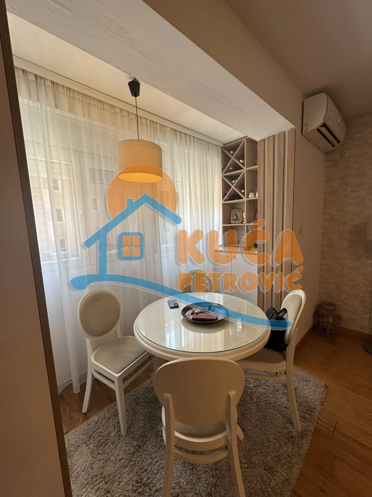 Dvosoban stan, 64 m2, Pantelej, Studenička ID: i-016897 4