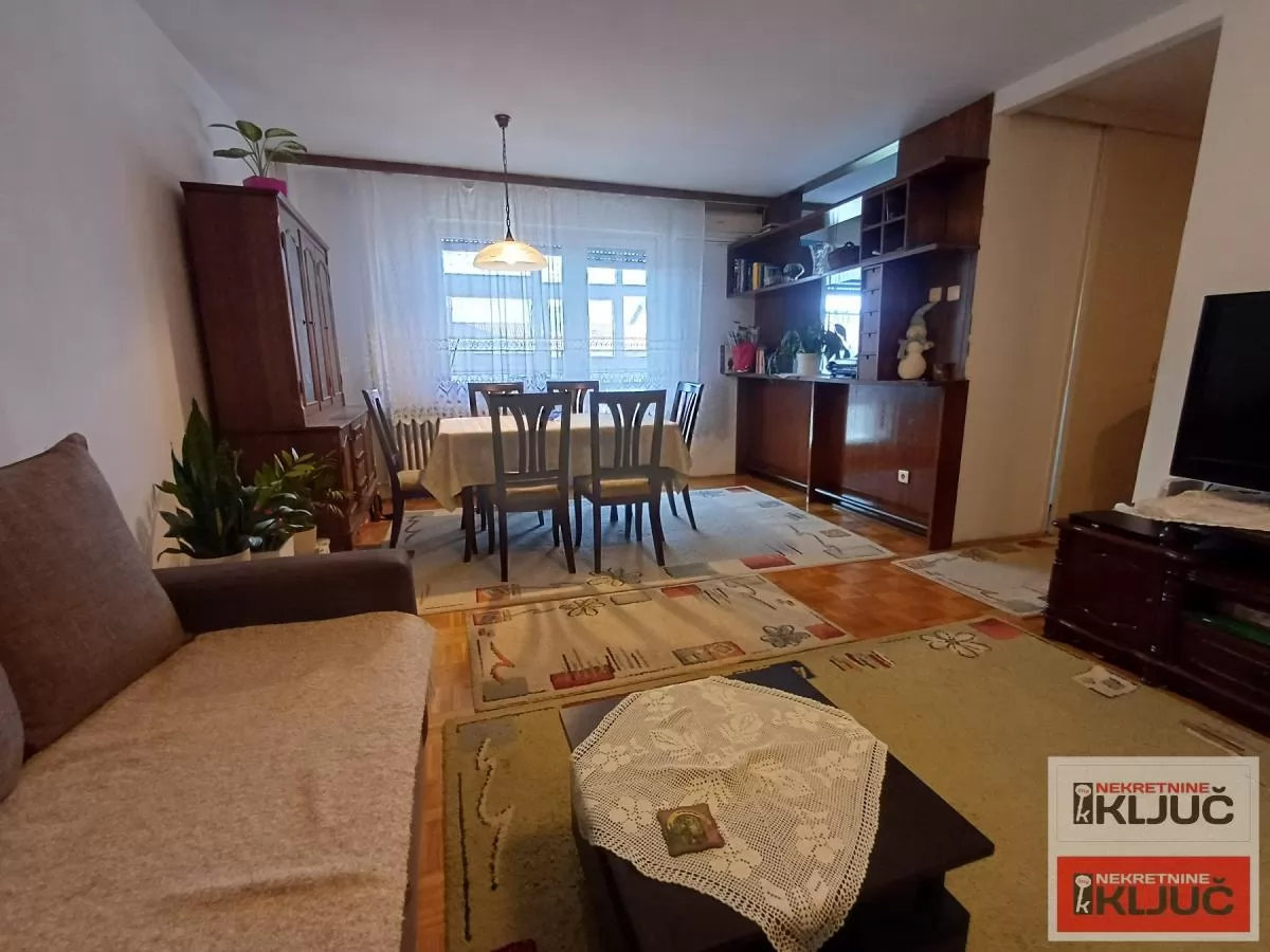 SAJMIŠTE, 65m2, Dvoiposoban kod Master Centra 1