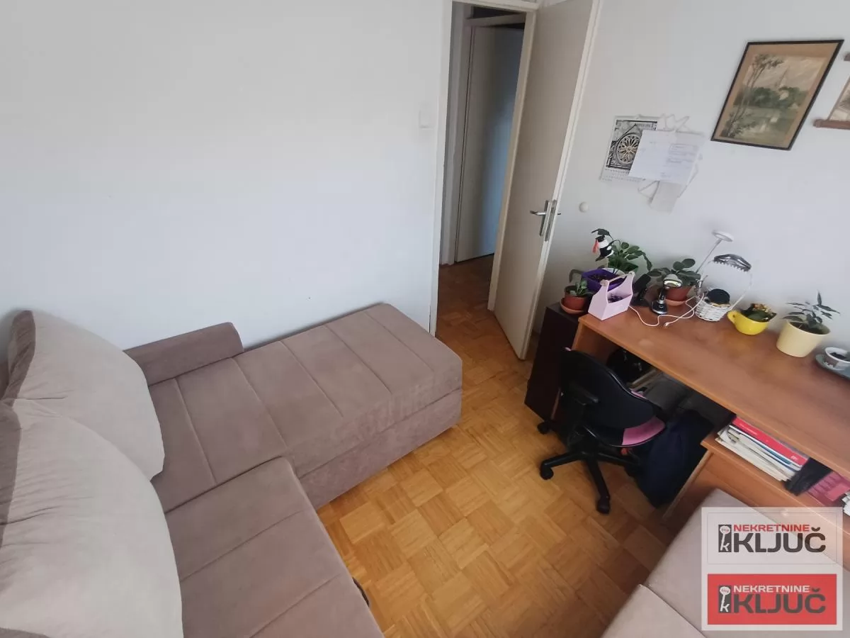 SAJMIŠTE, 65m2, Dvoiposoban kod Master Centra 2