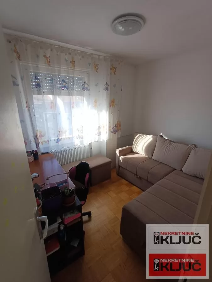 SAJMIŠTE, 65m2, Dvoiposoban kod Master Centra 8