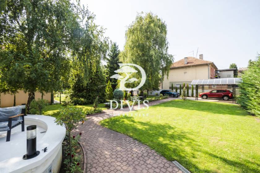 Porodična kuća za izdavanje na Voždovcu 270m2 1