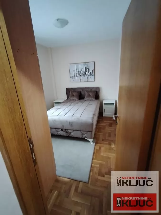 NOVA DETELINARA IZDAJE SE JEDNOIPOSOBAN NAMEŠTEN STAN 11