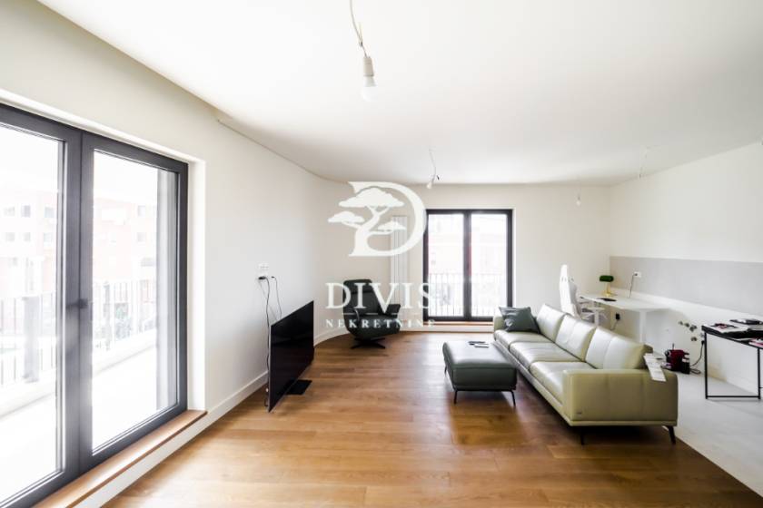 Luksuzan trosoban stan u Banovo Brdo Residence kompleksu 91m2 1