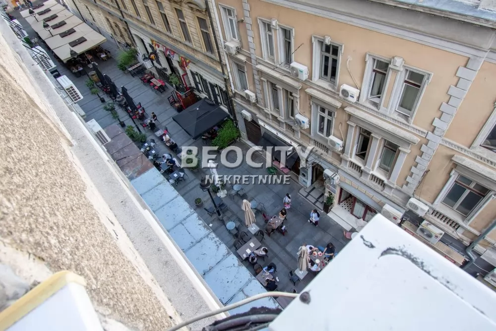 Trosoban stan, 68 m2, Centar, Cara Lazara ID: 132765 17