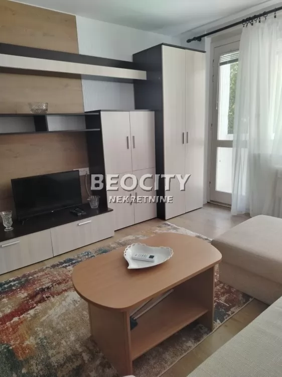 Dvosoban stan, 49 m2, Železnička stanica, Bulevar Jaše Tomića ID: 134043 3