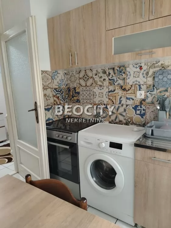 Dvosoban stan, 49 m2, Železnička stanica, Bulevar Jaše Tomića ID: 134043 7