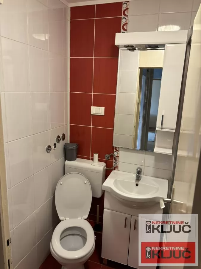 Jednoiposoban stan 41 m², Liman 3, Novi Sad, 7. sprat 10