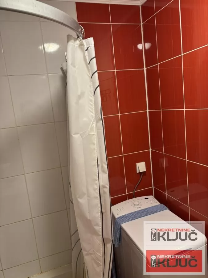 Jednoiposoban stan 41 m², Liman 3, Novi Sad, 7. sprat 9