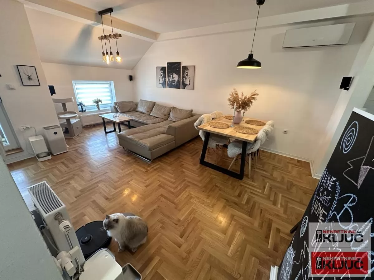 SOMBORSKI BULEVAR, 94m2, Četvorosoban-Duplex, Moderan, Namešten 1