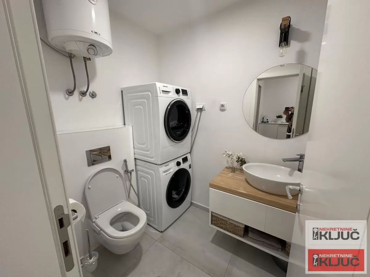 SOMBORSKI BULEVAR, 94m2, Četvorosoban-Duplex, Moderan, Namešten 11