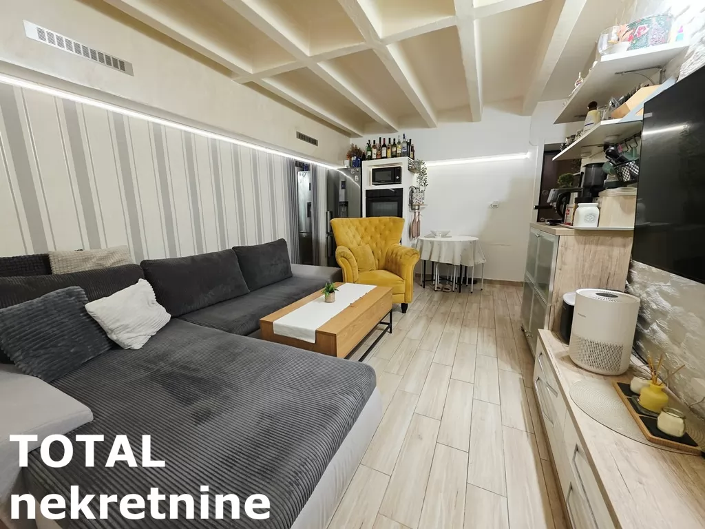 Stan,NOVI SAD,CENTAR,kv: 33.00, € 110000, ID: 1102897 3