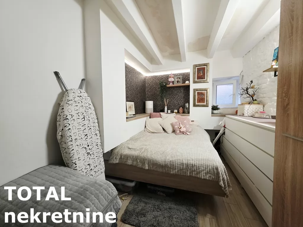 Stan,NOVI SAD,CENTAR,kv: 33.00, € 110000, ID: 1102897 8