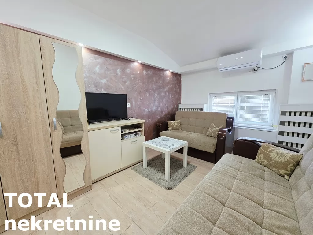 Stan,NOVI SAD,CENTAR,kv: 52.00, € 156000, ID: 1102917 1