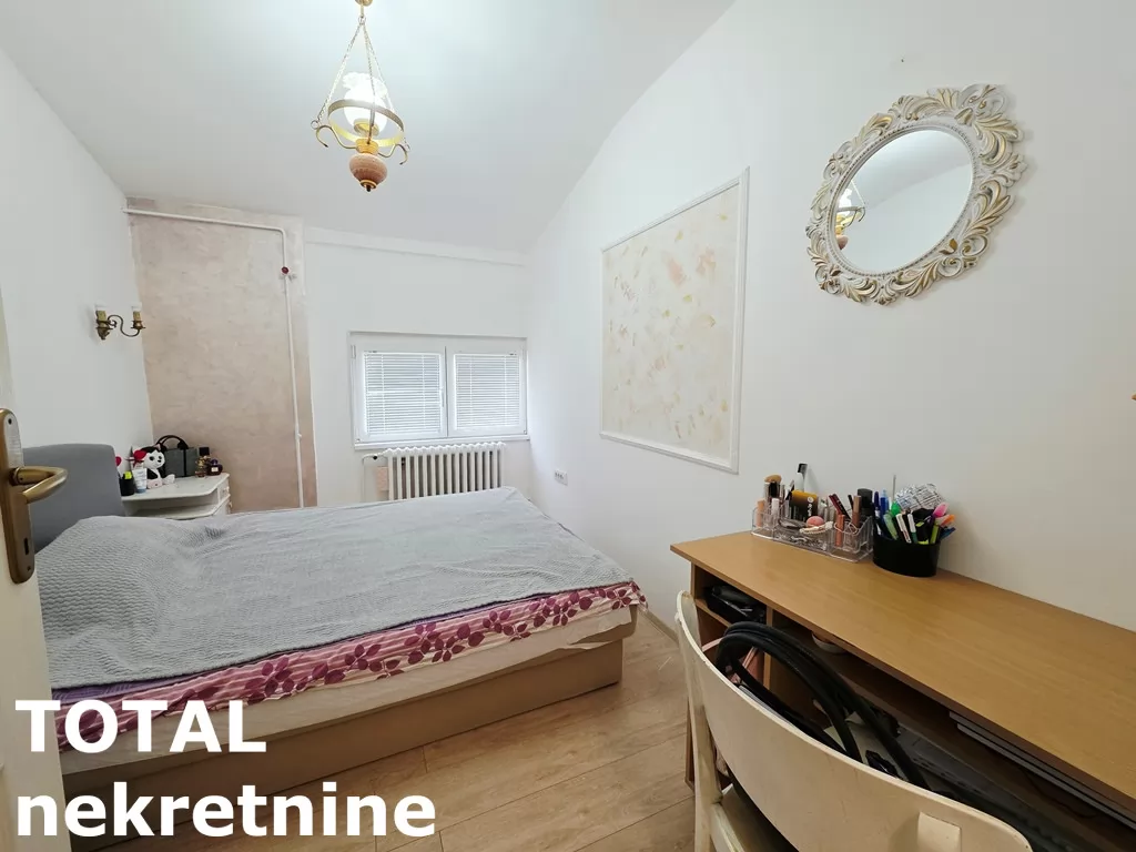 Stan,NOVI SAD,CENTAR,kv: 52.00, € 156000, ID: 1102917 11