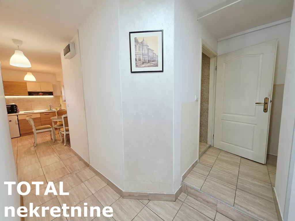 Stan,NOVI SAD,CENTAR,kv: 52.00, € 156000, ID: 1102917 15