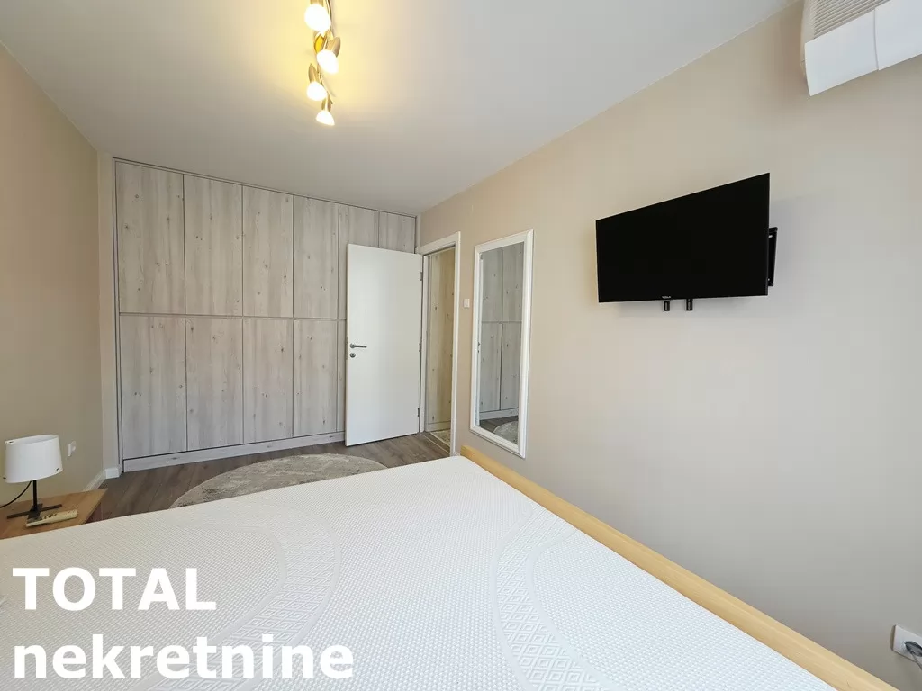 Stan,NOVI SAD,CENTAR,kv: 76.00, € 252000, ID: 1102765 15