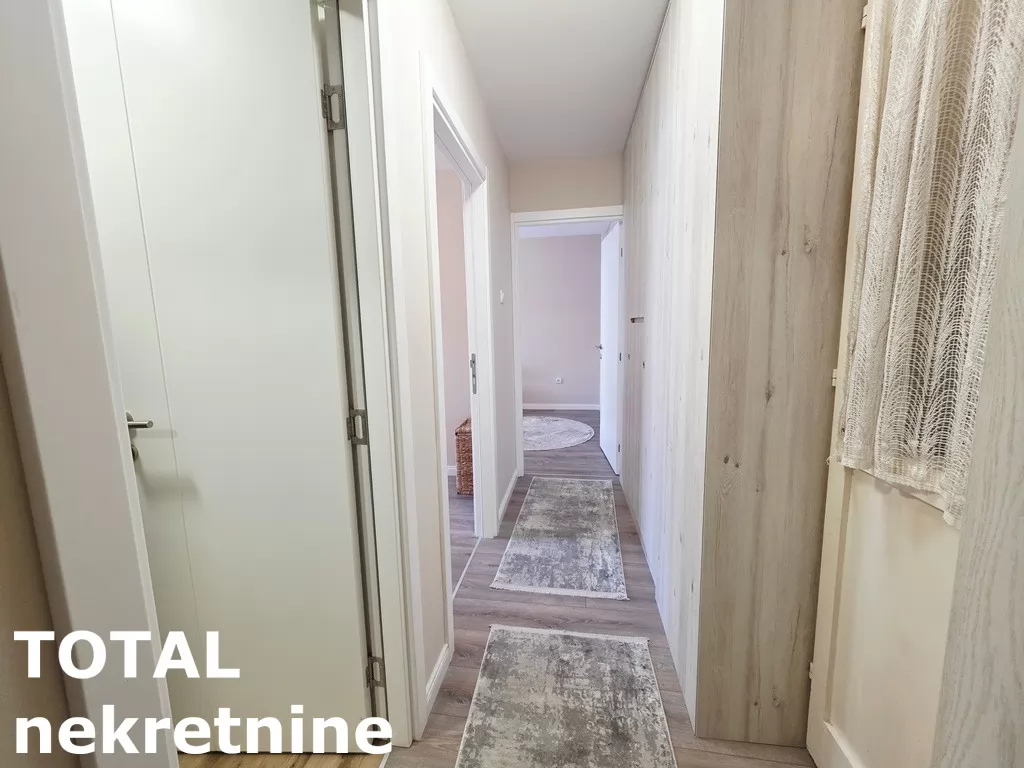 Stan,NOVI SAD,CENTAR,kv: 76.00, € 252000, ID: 1102765 20