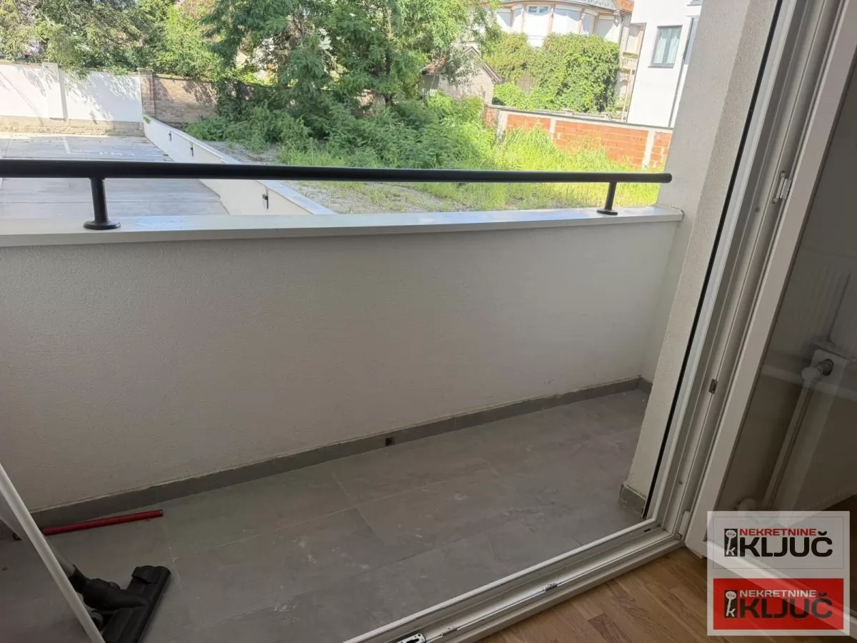 Telep, Novi Sad Dvosoban stan, 47 m², visoko prizemlje 8