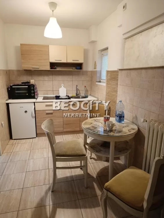 Trosoban stan, 52 m2, Novi Sad, Železnička ID: 134023 8