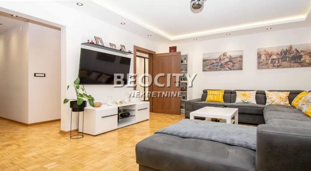 Trosoban stan, 92 m2, Centar, Pere Velimirovića ID: 133961 3