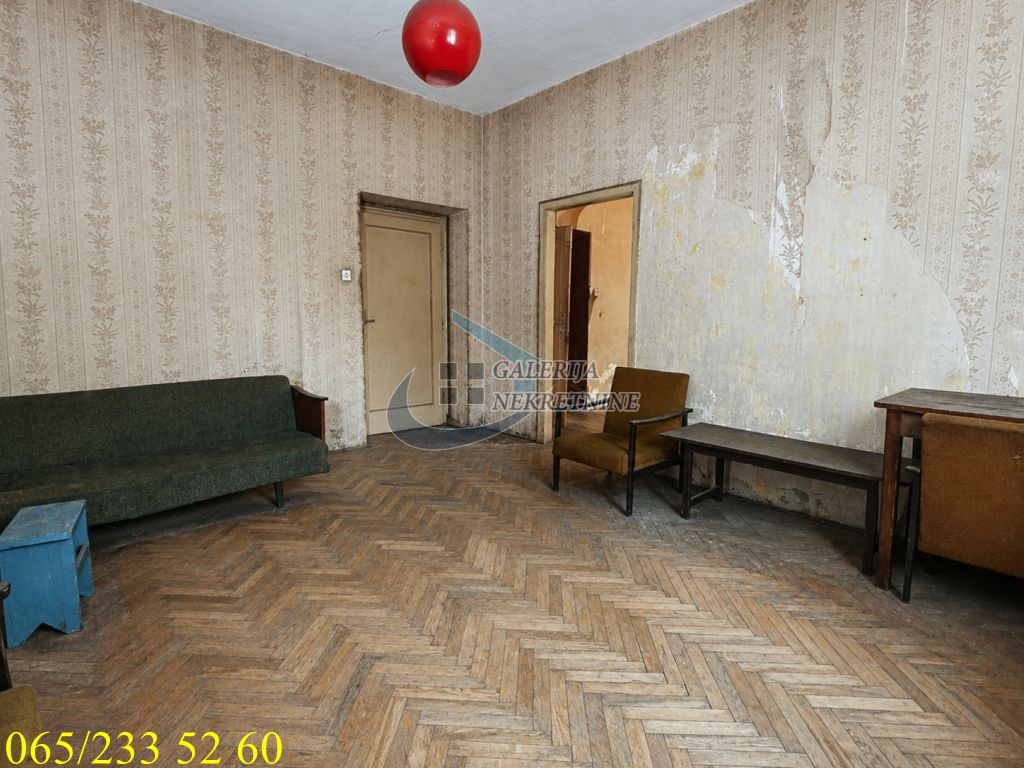 Vračar  Krunski venac   Desanke Maksimović 55m2 2