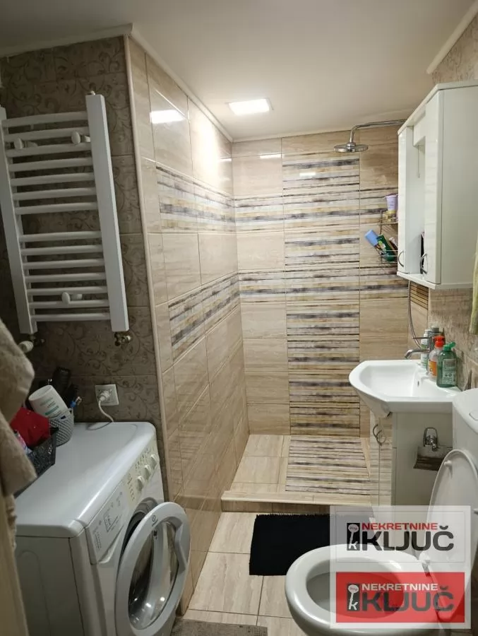 CENTAR, 52m2, Dvoiposoban kod Trga Mladenaca 10