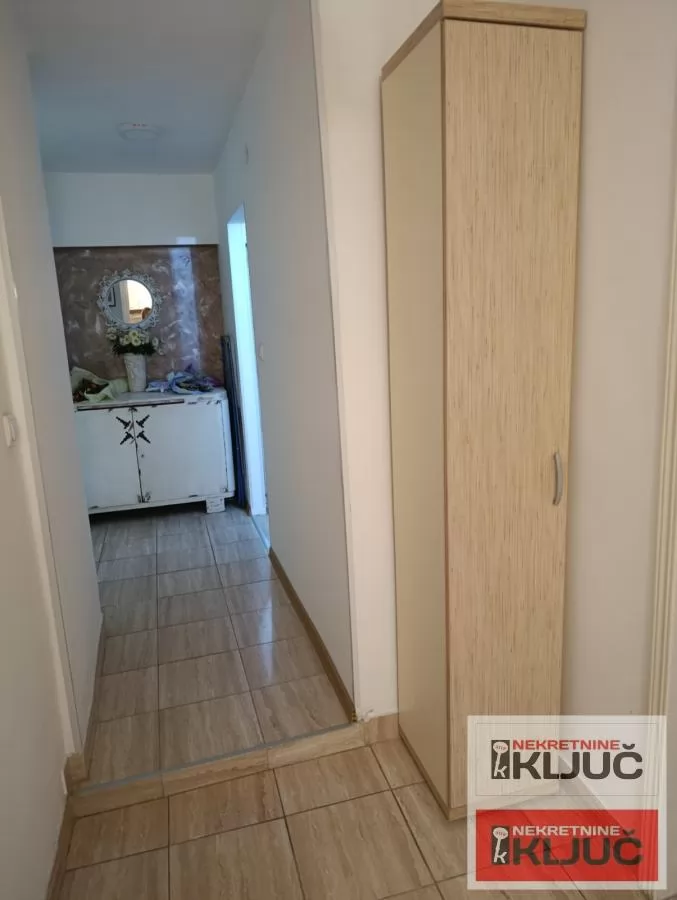 CENTAR, 52m2, Dvoiposoban kod Trga Mladenaca 8