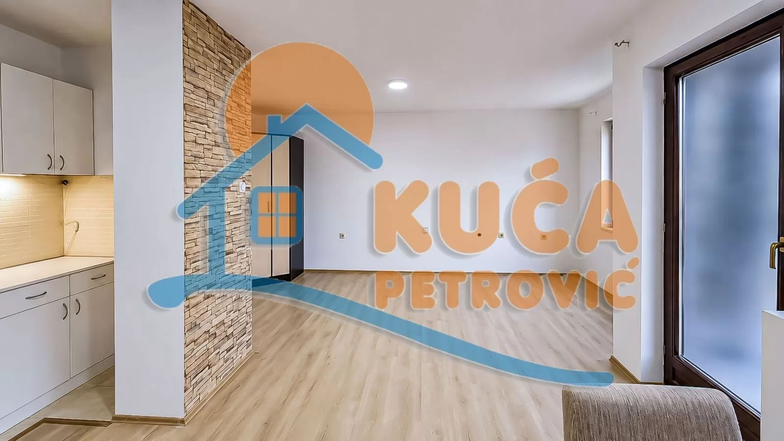 Dvosoban stan, 63 m2, Pantelej, Studenička ID: i-016973 3