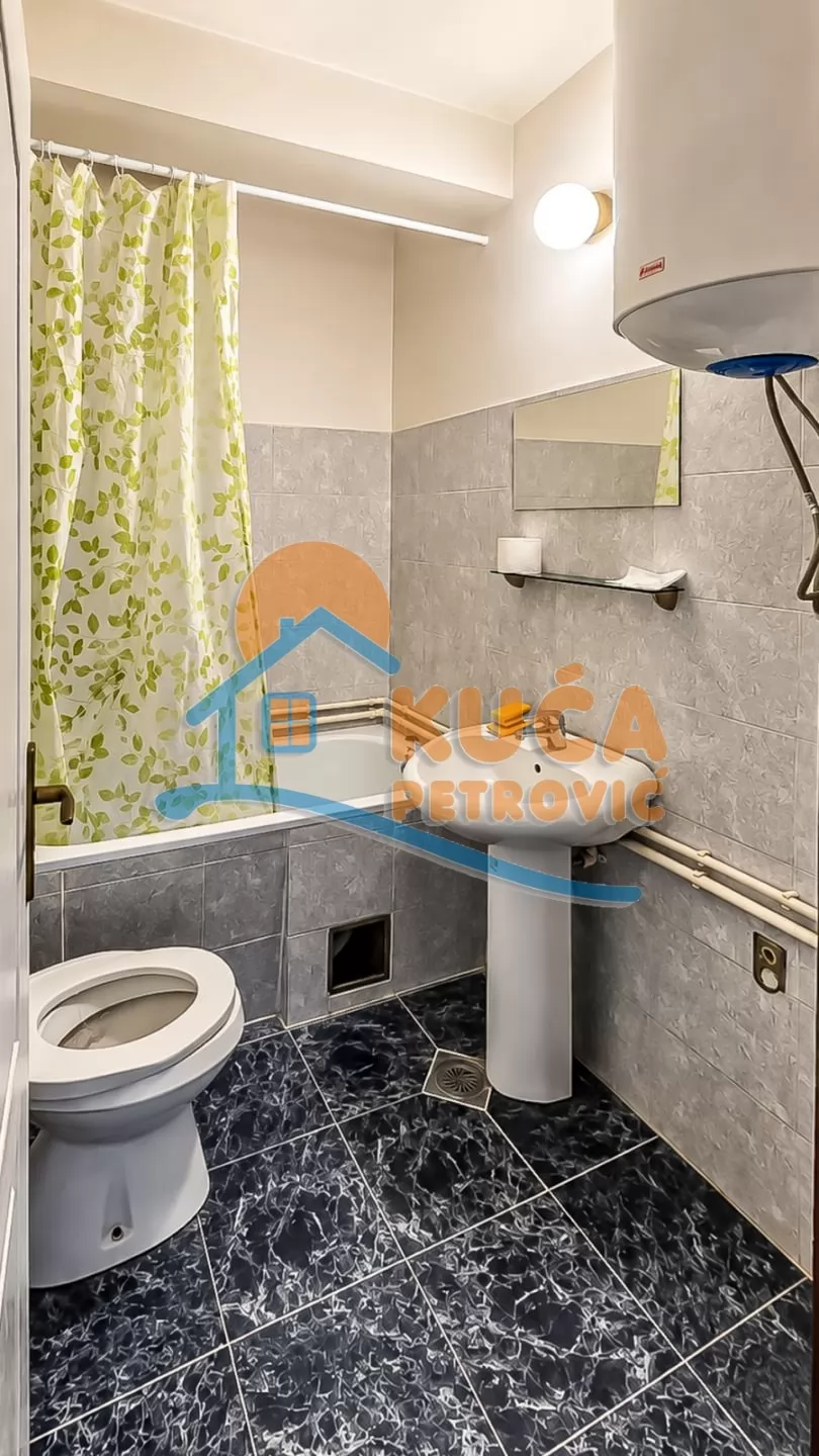 Dvosoban stan, 63 m2, Pantelej, Studenička ID: i-016973 8