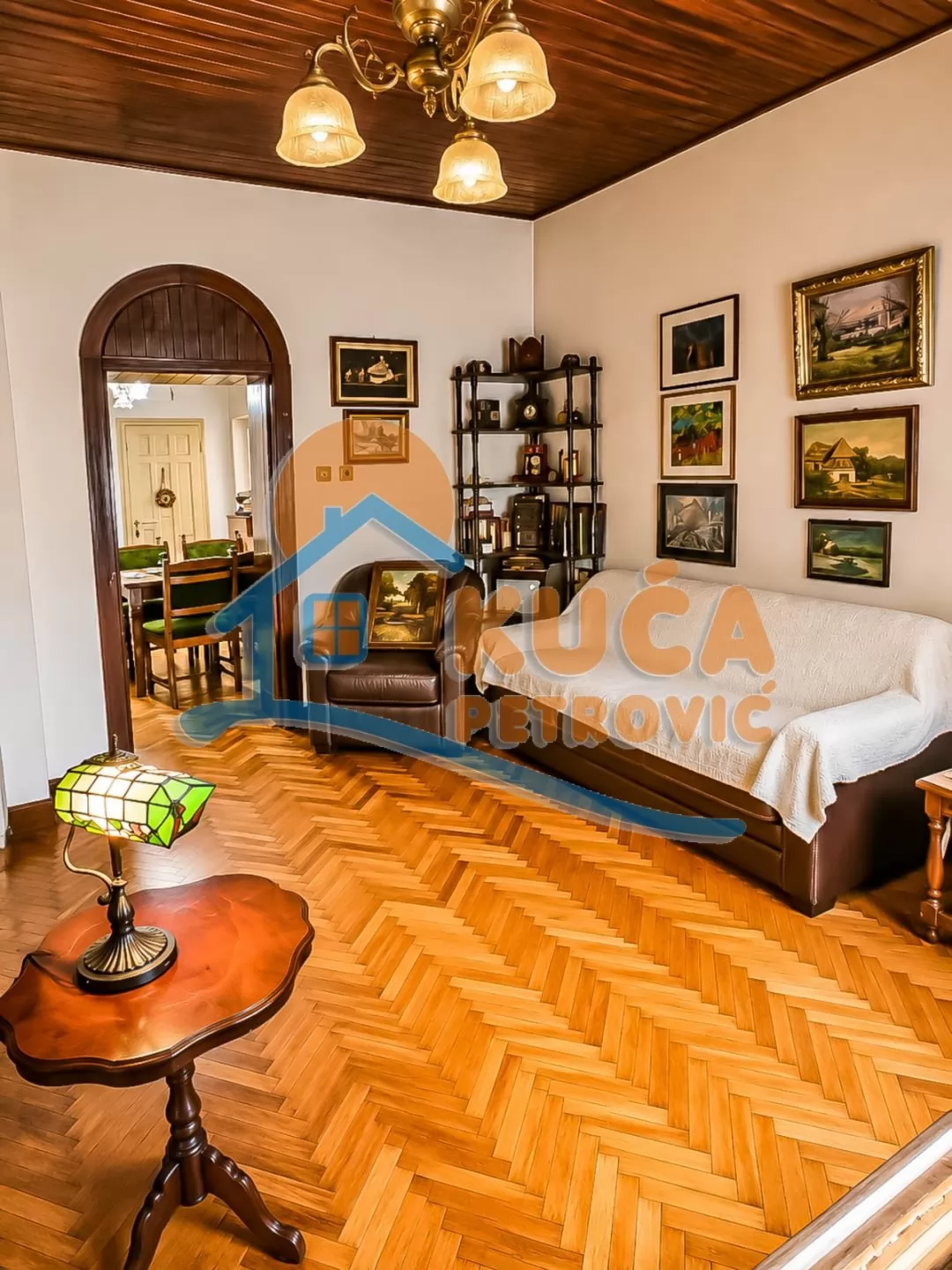 Dvosoban stan, 77 m2, Centar, Cara Dušana ID: p-016970 1