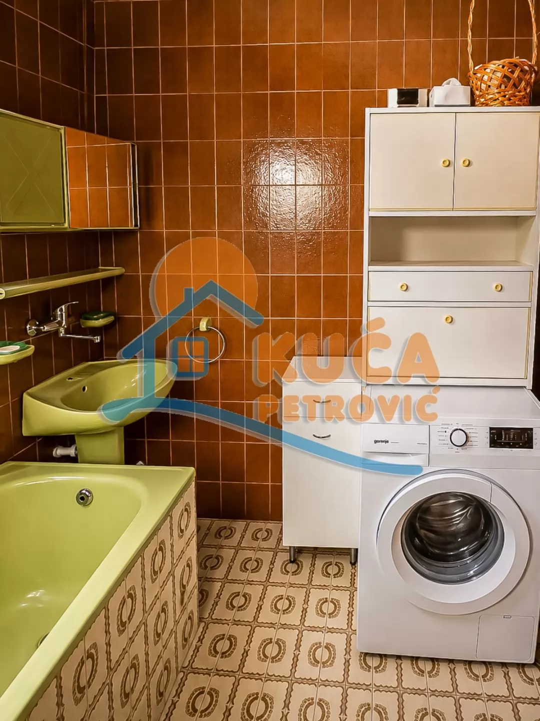Dvosoban stan, 77 m2, Centar, Cara Dušana ID: p-016970 10
