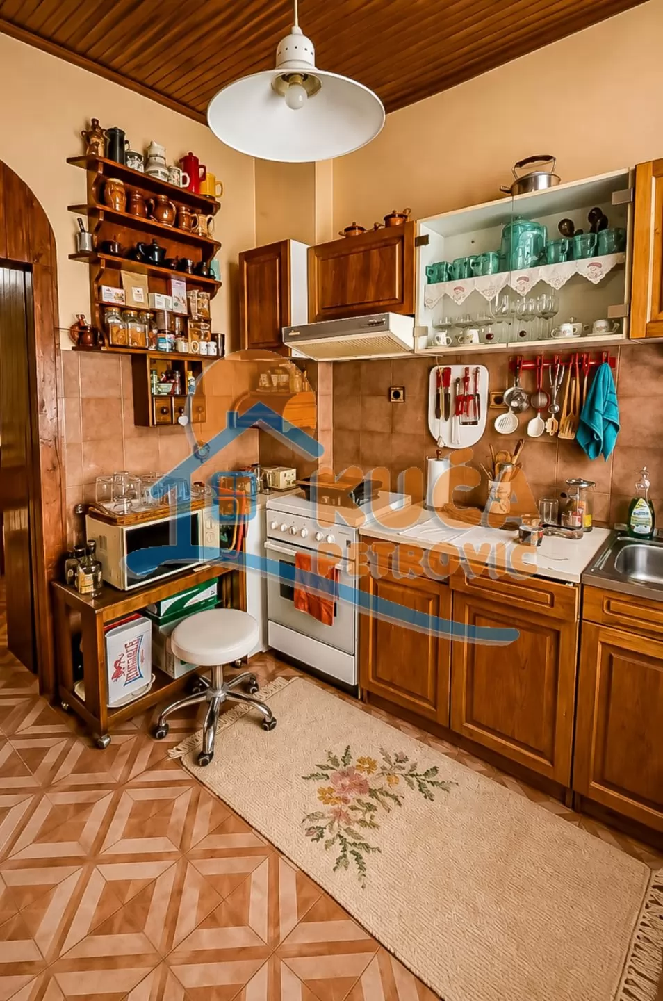 Dvosoban stan, 77 m2, Centar, Cara Dušana ID: p-016970 9