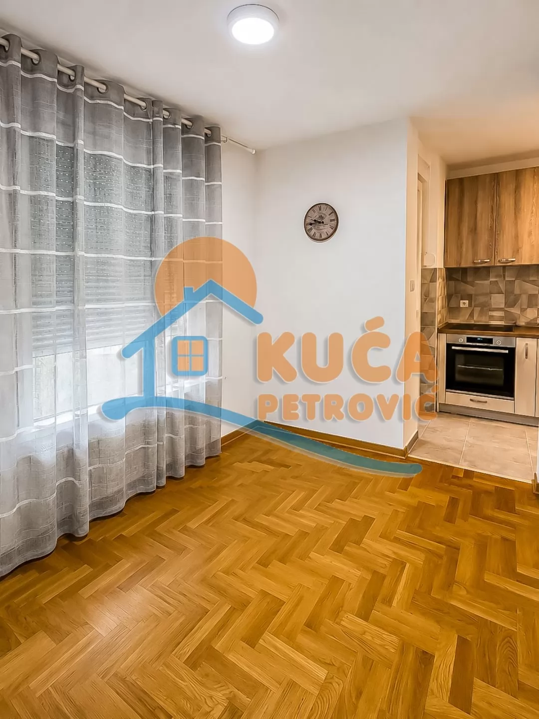 Lokal, 71 m2, Medijana, Maksima Gorkog ID: i-016976 2