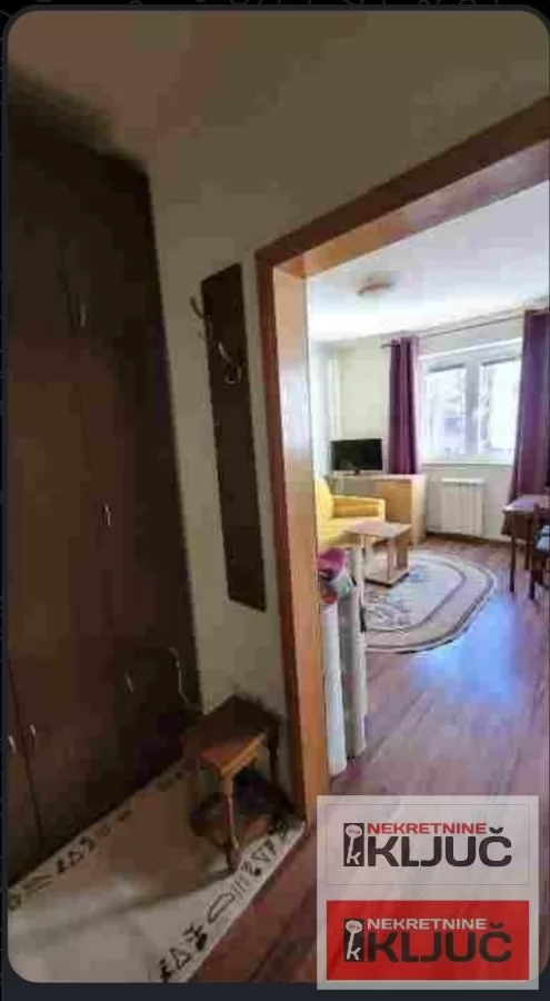 Garsonjera 26 m², Bulevar Oslobođenja, Novi Sad 5