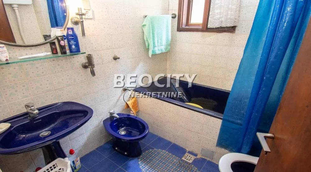 Petosobna kuća, 156 m2, Resnik, 13. oktobra ID: 132435 17